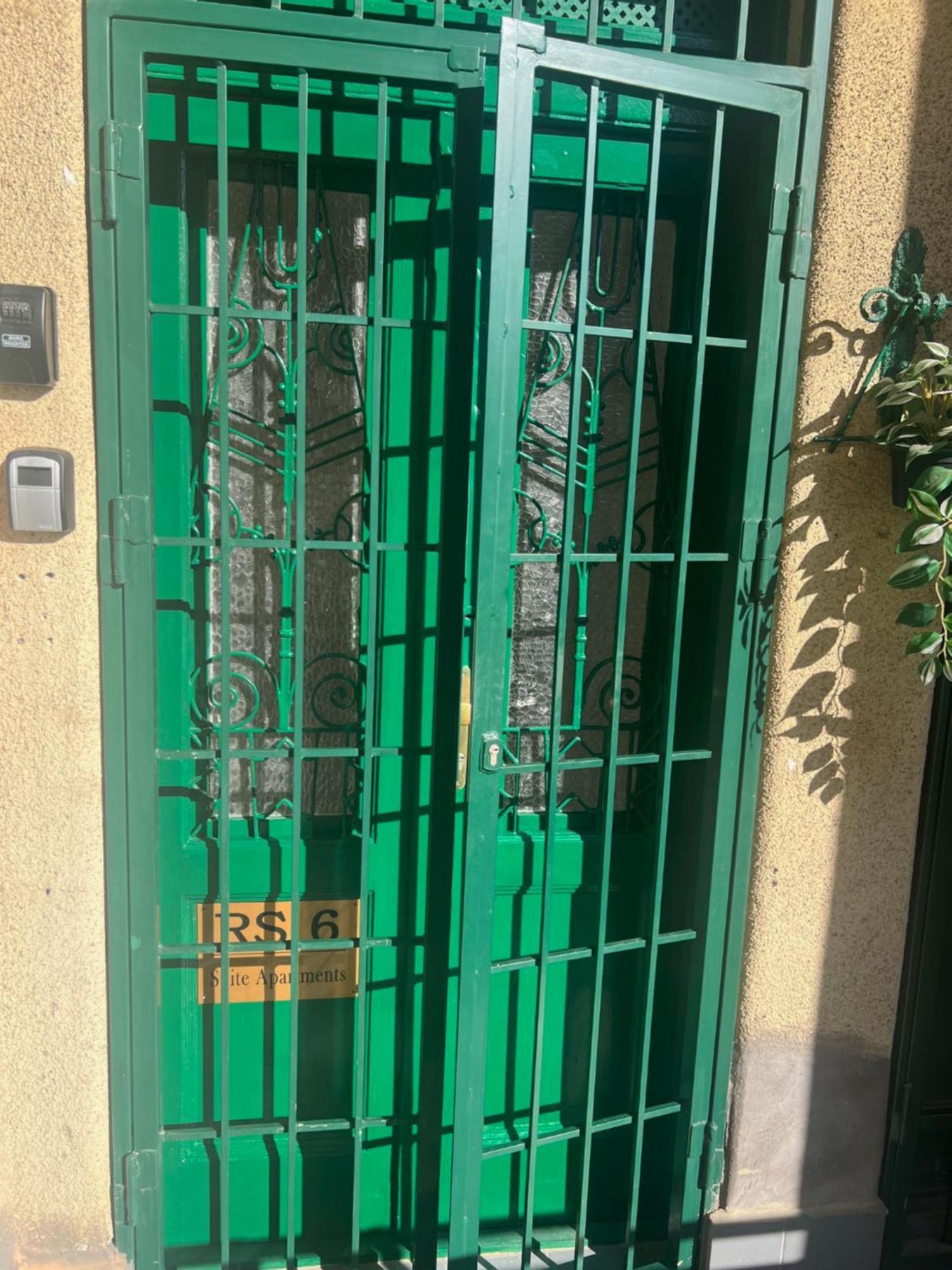 Suite Apartment Hidden Gem Next Synagogue - A Budapeste Exterior foto